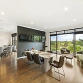 North Shore Mansion With 20M Pool