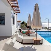 Villa Empeiria Paleros