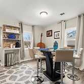 1087 Windsor