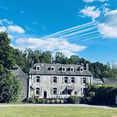 Castle in Ferrieres With Pond Garden