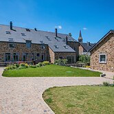 Spacious Holiday Home in Bourseigne-neuve