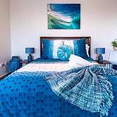 Signatures on Woods - Pinnacle