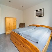 Retreat With Forest Views