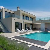 Apartment in Croatia Near the Coast