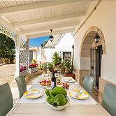 2061 Villa Trulli Natura by Perle di Puglia