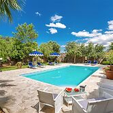 1966 Villa Medici Alla Macchia by Perle di Puglia