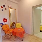 Apartments More & Ja - One Bedroom Apartment With Terrace and Sea View