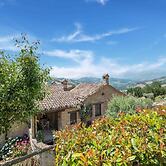 Relaxing Retreat in Le Marche