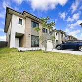 Sunset Haven: Beach Isle House FL Keys MIA Marina