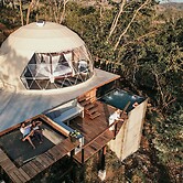 Alaya Yoga & Surf & Retreat