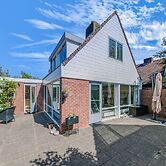 Stylish Family Home With Garden