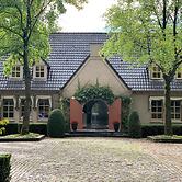 Beautiful Villa in Drunen With Private Heated Pool