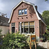 Apartment in Giethoorn by Scenic Canals