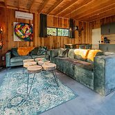 Luxury Wellness Lodge for a Couple