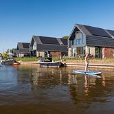 Luxury Villa Near the Frysian Water