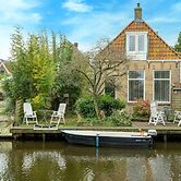 Waterside Escape With Private Jetty