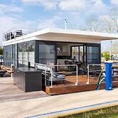 Houseboat on and Around the Sneekermeer