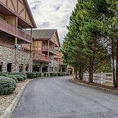 Owl See You 3205 - Close To Dollywood And Overlooking Gatlinburg Golf 