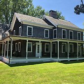 The Farmhouse Bed and Breakfast
