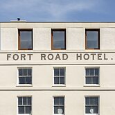 Fort Road Hotel