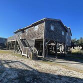 Hatteras Beachhouse 3 Bedroom Cottage by Redawning