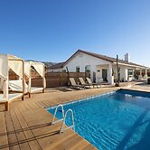 Rancho Nopales Jt - Pool, Hot Tub, Hammocks, Fast Wifi + Views! 4 Bedr