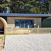 Tall Pines Lodge - Dog Friendly, Nr Sutton on Sea