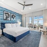 Club Suites at Rum Point