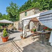 Podere del Ciacchi Among Tuscany Greenery