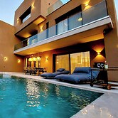 Salina SPA Villas - with PRIVATE ECO-POOL, SAUNA & Hot Tub
