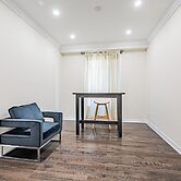 Lady Valentina Boutique Home