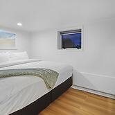 Newly Renovated Studio w Parking-Netflix