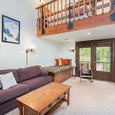 Manitou Lodge 6 Hotel Room by Alpine Lodging Telluride
