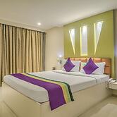 Treebo Premium Metropolis