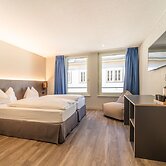 The Guesthouse by the Hey Hotel