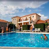 A Spacious and Bright Studio With Balcony No1111