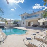 Protaras Holiday Villa De1