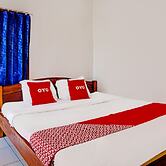 OYO Life 92021 Dua Putra Homestay Klayar