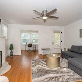 Devou Park Cottage 1