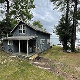 Rocky Beach Limit 5 2 Bedroom Cabin by RedAwning