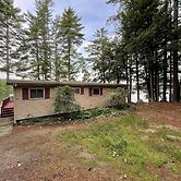 Breezy Point Limit 6 3 Bedroom Cottage by Redawning