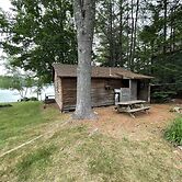 Greens Limit 6 2 Bedroom Cottage by RedAwning