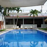 Mi Tierra Hotel y Restaurante