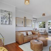Amazing Home By Beach - Aircon-ed