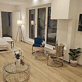 UG Neubau City Wohnung (optional Pool+Gym+2tes Bad extra buchbar)