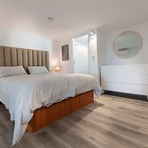 Riviera Suites - Hosted by Sweetstay