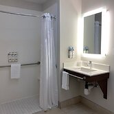 Holiday Inn Express & Suites Courtenay - Comox by IHG