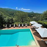 Casetta - Sleeps 5 With Aircon, Wifi, Pool and Astounding Views
