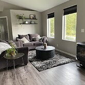 ALASKA LAKE and LODGE AT LONGMERE