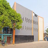 SPOT ON 91557 Biring Residence